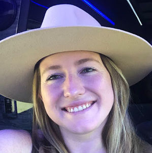 Meet your Posher, Kaylee